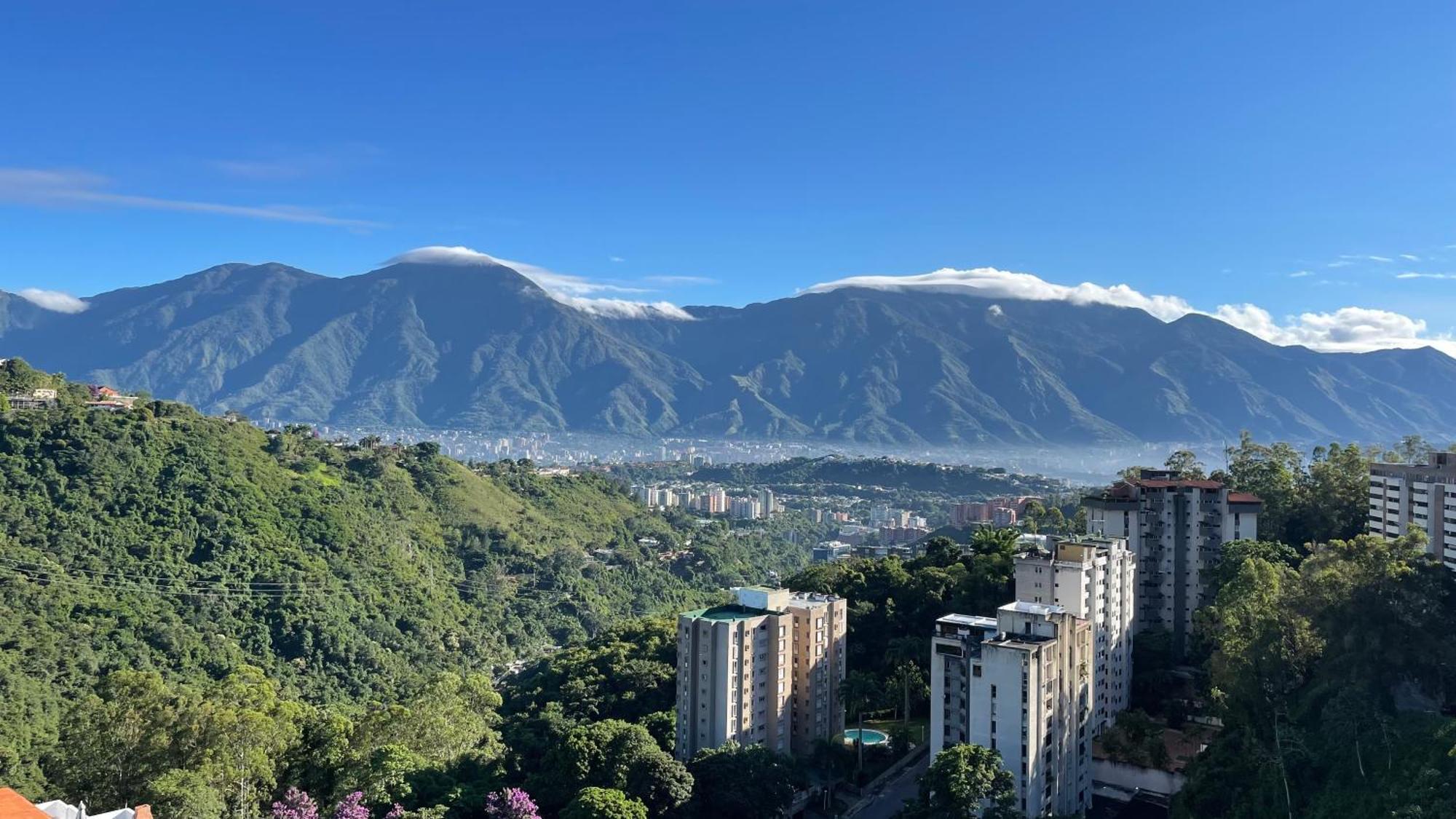 Lindo Apartamento En Los Naranjos Del Cafetal Lejlighed Caracas Eksteriør billede